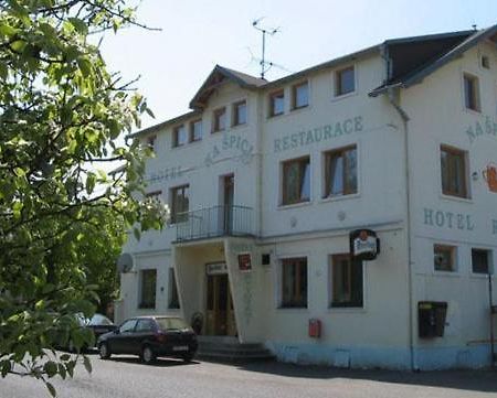 Hotel A Restaurace Na Spici Kyselka  Экстерьер фото