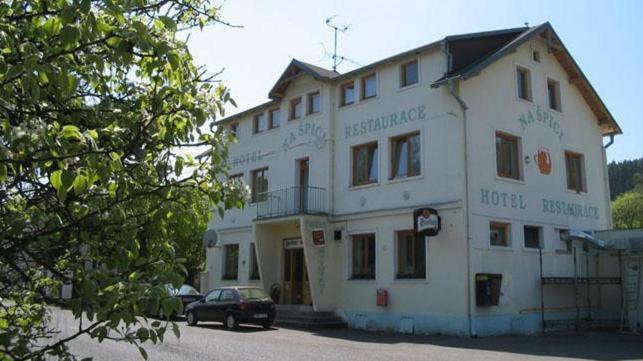 Hotel A Restaurace Na Spici Kyselka  Экстерьер фото