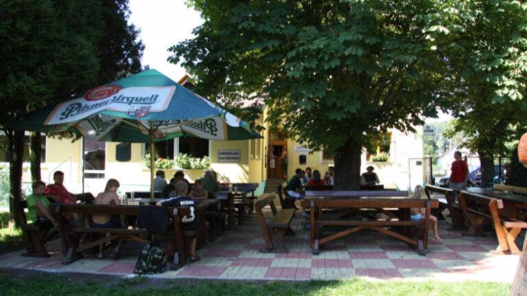 Hotel A Restaurace Na Spici Kyselka  Экстерьер фото